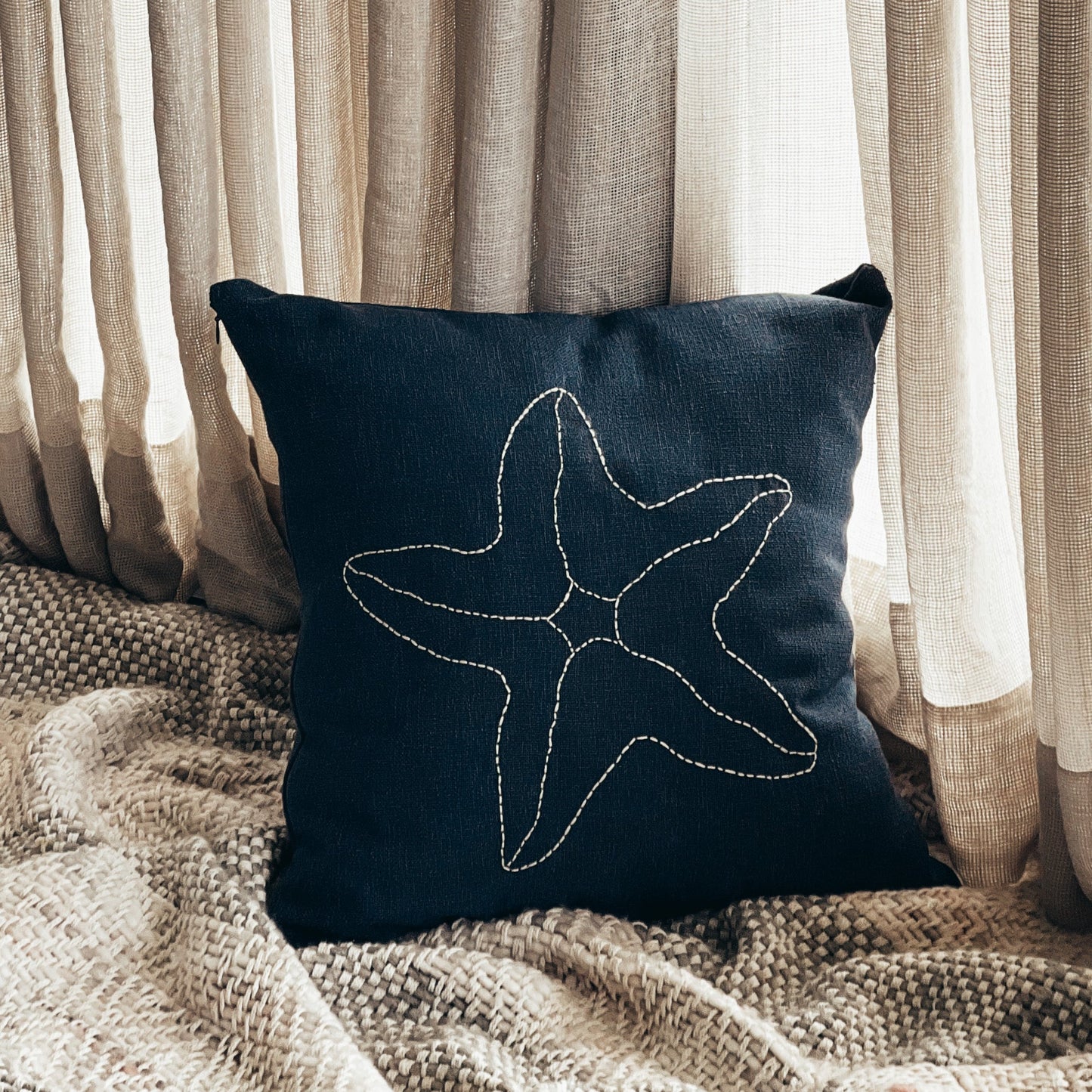Cojín Estrella Navy Blue
